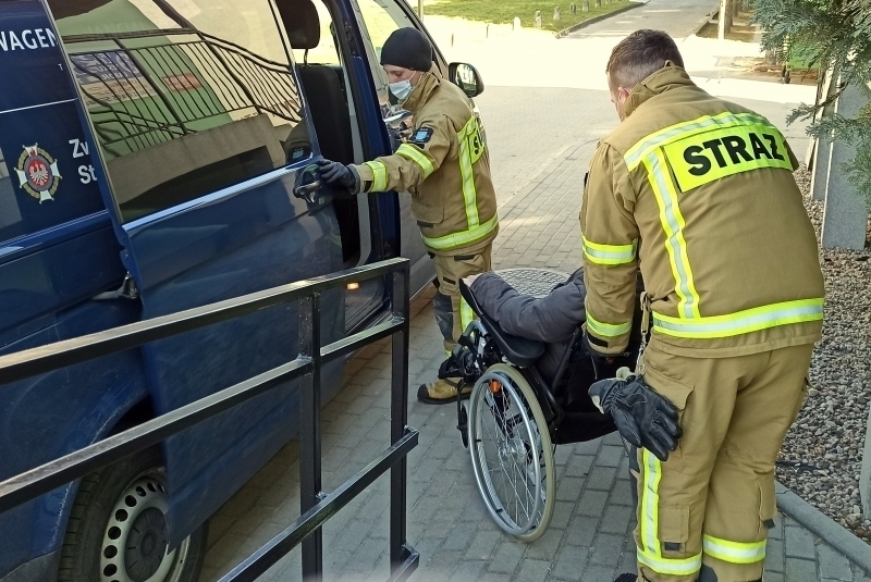 Wschowscy strażacy wspomagają Narodowy Program Szczepień ZDJĘCIA