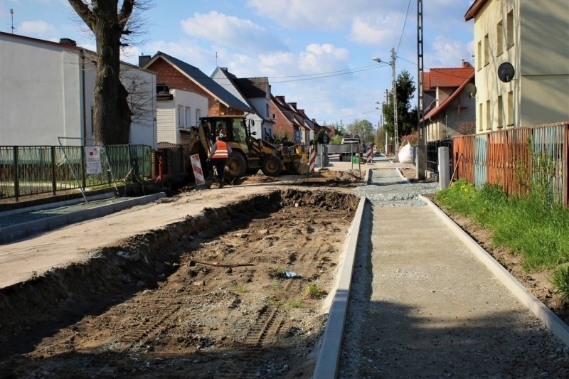 Remont ulicy Ogrodowej w Szlichtyngowej ZDJĘCIA