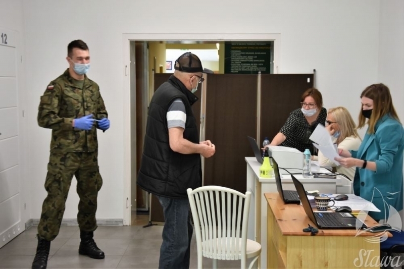 Ruszył punkt szczepień w Radzyniu ZDJĘCIA