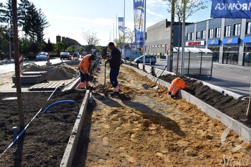 W centrum Sławy praca wre ZDJĘCIA