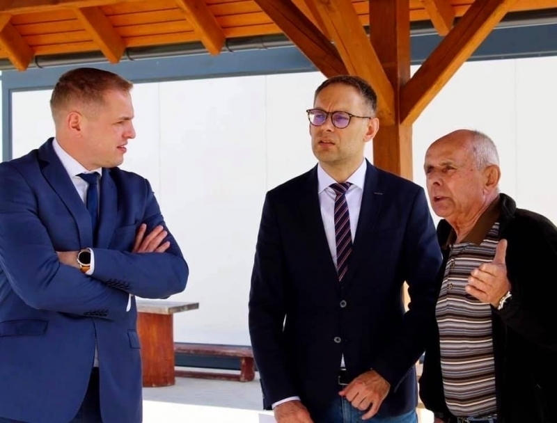 Umowa na przebudowęboiska w Przyczynie Górnej podpisana ZDJĘCIA
