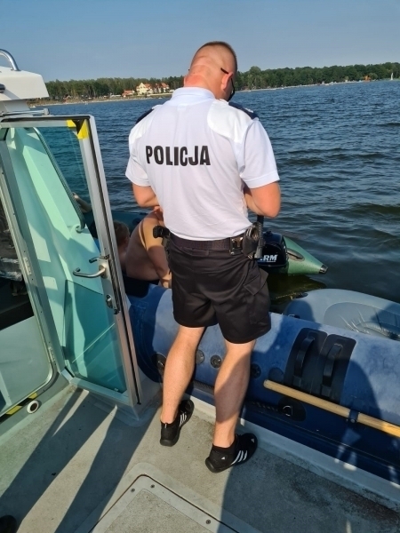Policyjni wodniacy w pełnej gotowości