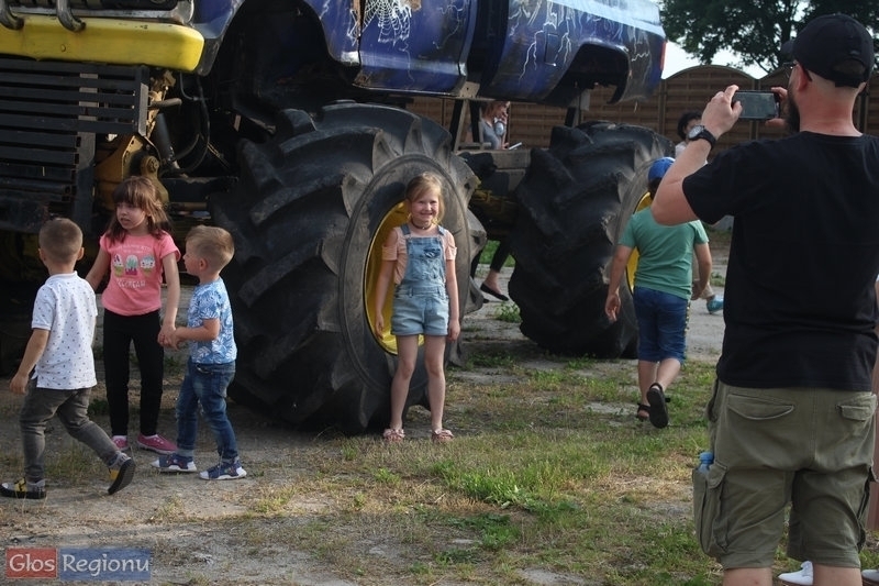 Monster trucks i drift we Wschowie