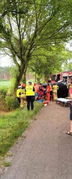 Wypadek drogowy między Lipinkami a Krążkowem ZDJĘCIA