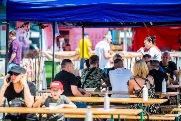 Dziśi jutro w Sławie zaparkująFood Trucki