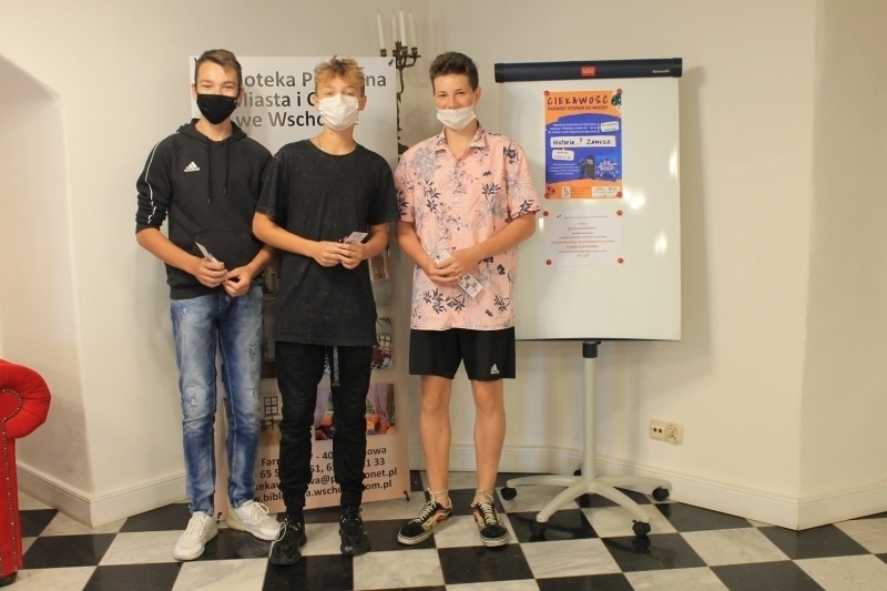 Escape room w Bibliotece ZDJĘCIA