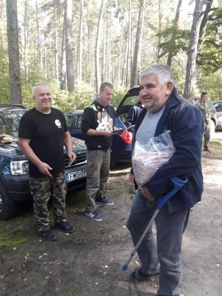 Zdjęcie 2: M. Strzałkowski zwycięzcą zawodów wędkarskich w Lginiu (ZDJĘCIA)