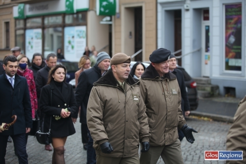 Z Placu Kosynierów do Staszica.