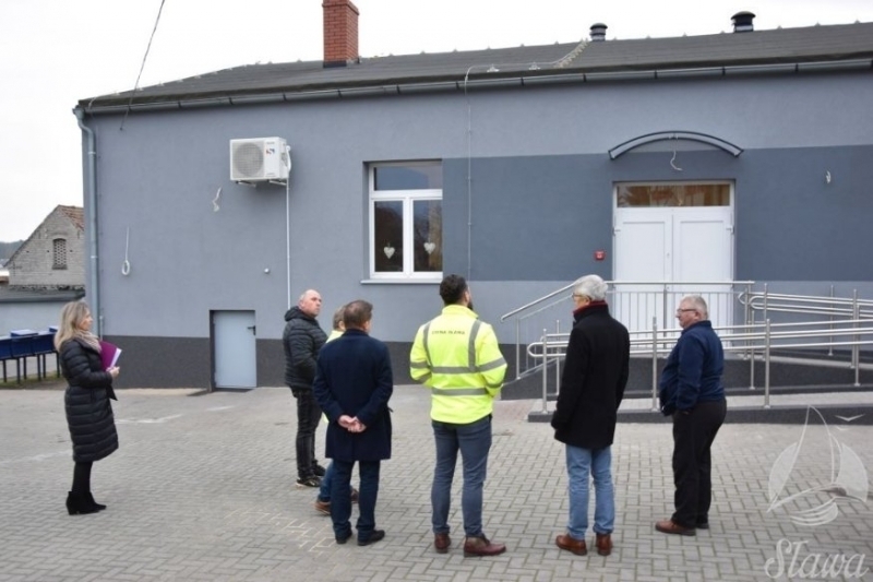 Sala w Starym Strączu po remoncie ZDJĘCIA