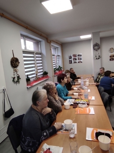 Zdjęcie 3: Szlichtyngowa: Warsztaty kosmetyczne w Klubie Senior+ (ZDJĘCIA)