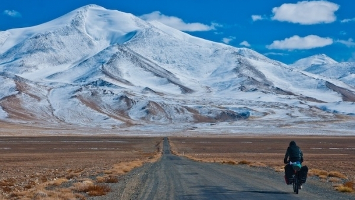 Spotkania z podróżnikami w Szlichtyngowej