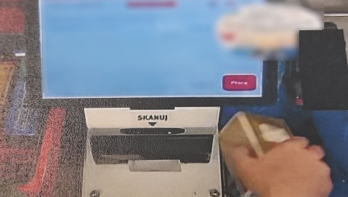 50-letni ochroniarz okradał drogerie!