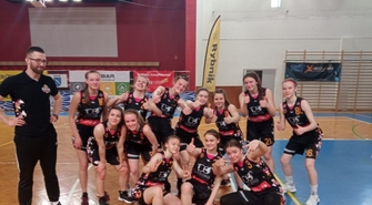 Młode koszykarki już w półfinale Mistrzostw Polski 