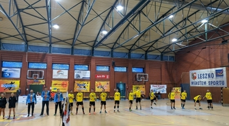 Prawie kwadrans niemocy (video)