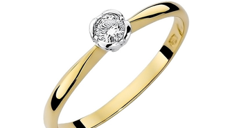 Złoty zaręczynowy pierścionek z diamentem