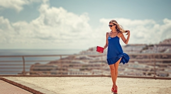 Okulary przeciwsłoneczne damskie Ray-Ban - czy warto je wybrać?