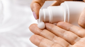 Czym kierować się przy wybieraniu szamponów?