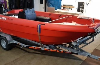 Nowa łódź ratownicza z przyczepądla KP PSP we Wschowie ZDJĘCIA