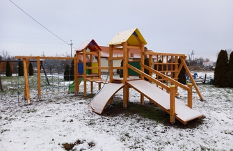 W Jędrzychowicach powstał zestaw zabawowy