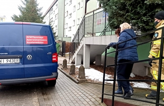 Kolejne transporty do punktu szczepień ZDJĘCIA