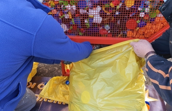 Serce pełne nakrętek