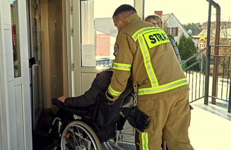 Wschowscy strażacy wspomagają Narodowy Program Szczepień ZDJĘCIA