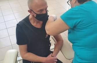 Rozpoczął się proces szczepień wschowskich strażaków przeciw COVID-19