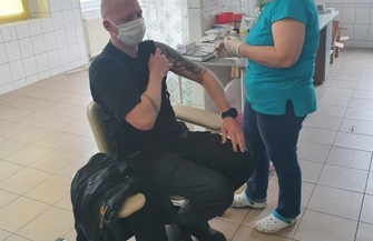 Rozpoczął się proces szczepień wschowskich strażaków przeciw COVID-19