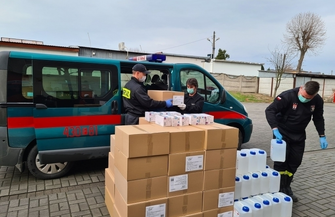Dystrybucja środków ochrony indywidualnej do parafii na terenie powiatu wschowskiego