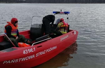 Strażacy ćwiczyli z wykorzystaniem swojej najnowszej łodzi ZDJĘCIA