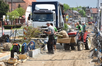 Więcej zieleni mniej betonu ZDJĘCIA