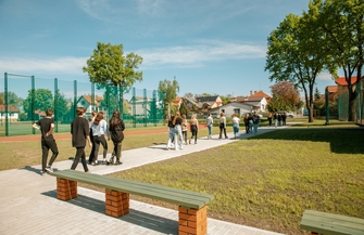 Uczniowie Zana wrócili do szkolnych ławek ZDJĘCIA