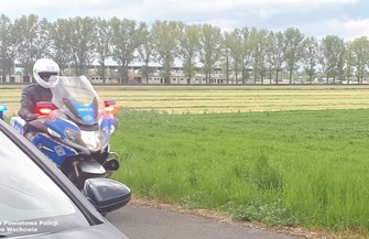 Wschowscy policjanci wsiedli na motocykle ZDJĘCIA