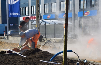 W centrum Sławy praca wre ZDJĘCIA