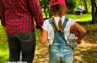 Rozmawiaj ze swoim dzieckiem o zagrożeniach zanim dojdzie do tragedii