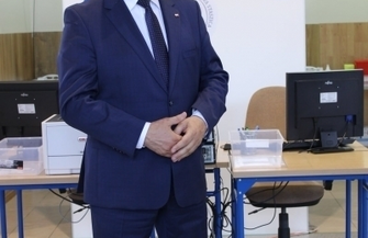 Wojewoda Lubuski w Punkcie Szczepień Powszechnych we Wschowie ZDJĘCIA