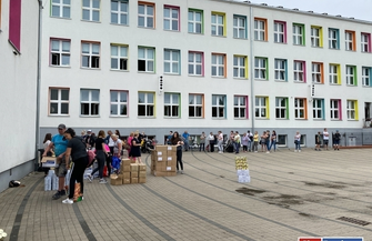 Do Wschowy dotarłpierwszy transport żywności VIDEO