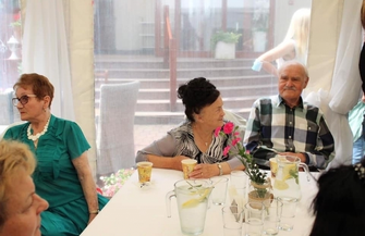 Burmistrz Antkowiak spotkał sięz seniorami i uczestnikami Warsztatów Terapii Zajęciowej ZDJĘCIA