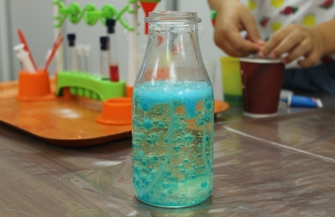 Zajęcia W laboratorium chemika ZDJĘCIA