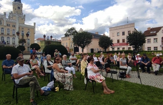 Recital fortepianowy na rynku ZDJĘCIA