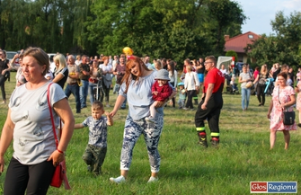 Szał w Osowej Sieni. Z nieba spadły cukierki ZDJĘCIA
