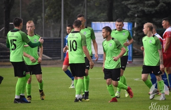 Dąb przegrał na wyjeździe