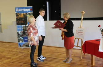 Najzdolniejsi uczniowie zostali nagrodzeni