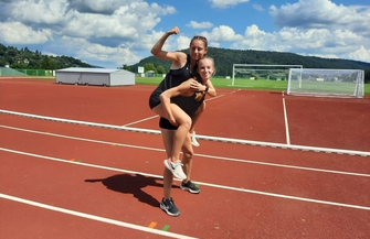 Wielki sukces wschowskich lekkoatletek ZDJĘCIA