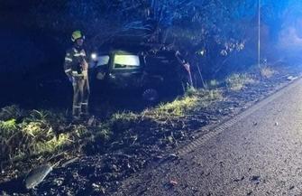 Kierowca dachował na trasie Lubiatów - Lubugoszcz ZDJĘCIA
