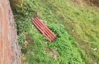 Komu przeszkadzała ławka