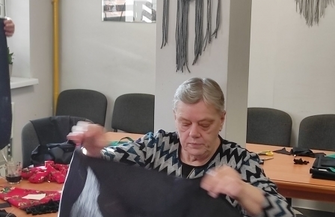 Warsztaty krawieckie w Klubie Senior ZDJĘCIA
