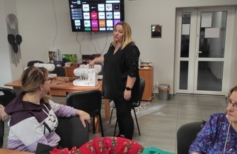 Warsztaty krawieckie w Klubie Senior ZDJĘCIA