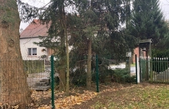 Ogrodzenie terenu przy świetlicy w Nowych Drzewcach