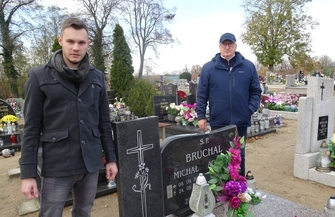 Oznaczajągroby bohaterów narodowych ZDJĘCIA